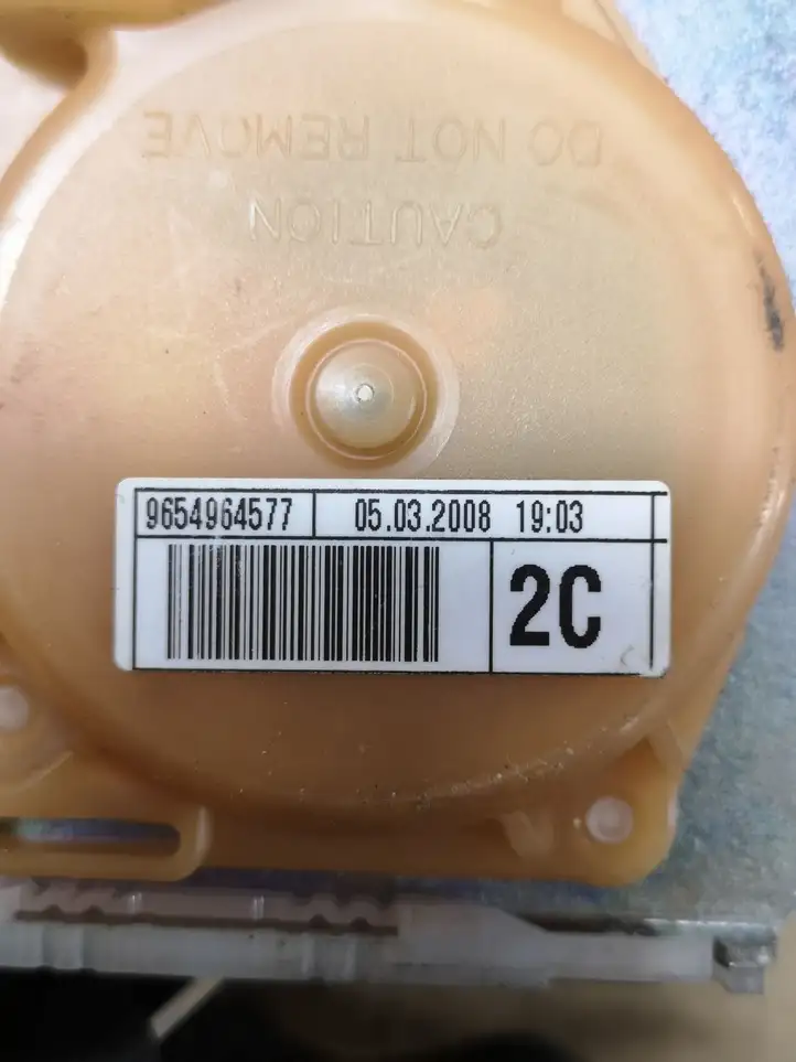 Citroen C4 I Picasso (2006 - 2013) 9654964577 Задний ремень безопасности — фото 3