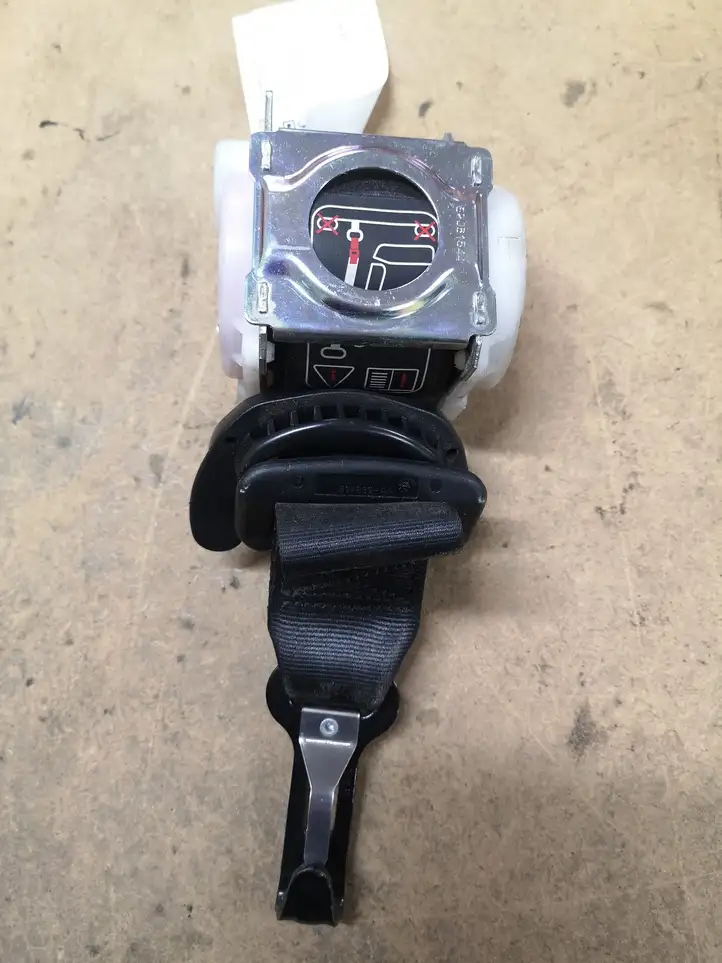 Citroen C4 I Picasso (2006 - 2013) 9654454377 Задний ремень безопасности — фото 4