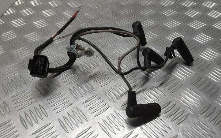 BMW 1 F20 F21 (2011 - 2019)  758061204B Провода свечей накалывания