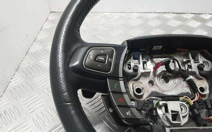 Land Rover Range Rover Evoque (2015 - 2018)  HJ32043B13BA Руль