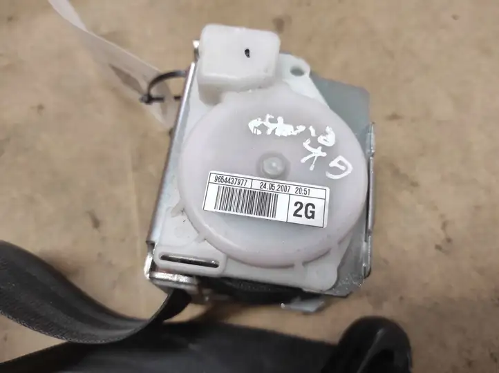 Citroen C4 I Picasso (2006 - 2013) 9654437977 Задний ремень безопасности — фото 2