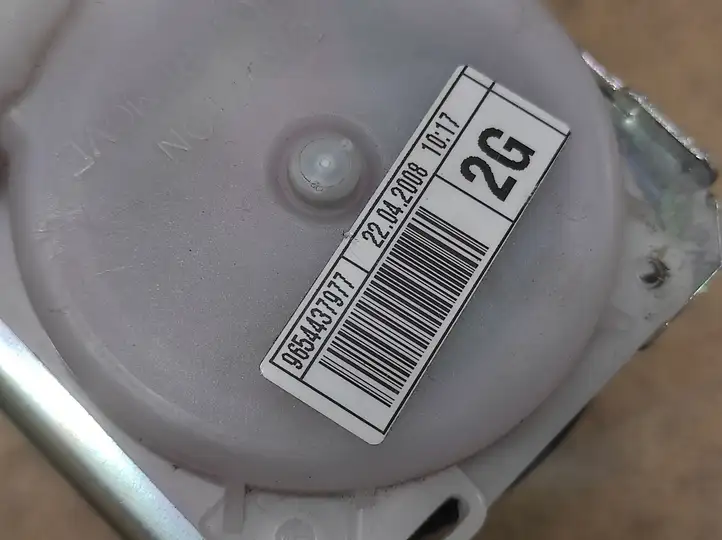 Citroen C4 I Picasso (2006 - 2013) 9654437977 Задний ремень безопасности — фото 3