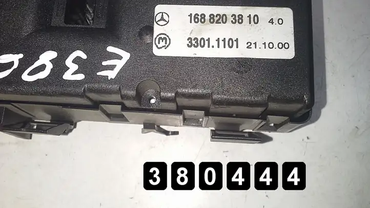 Mercedes-Benz A W168 (1997 - 2004) 1688203810 Другие включатели / ручки/ переключатели — фото 4