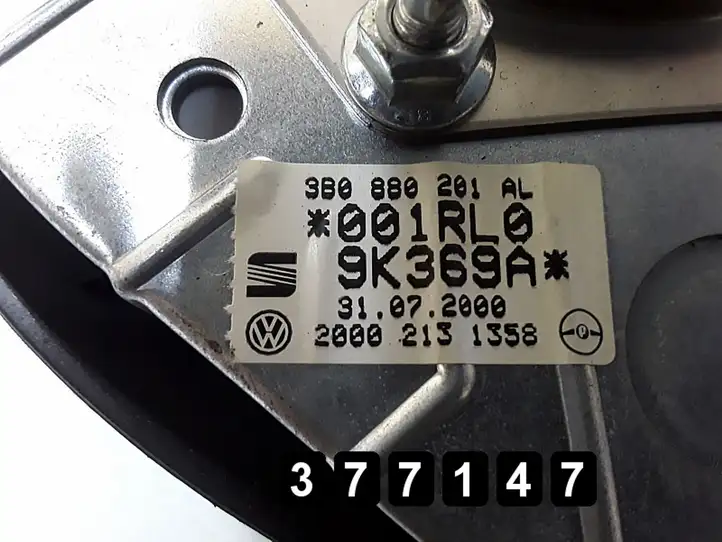 Volkswagen PASSAT B5.5 (2001 - 2005) 3b0880201al Подушка безопасности руля — фото 4