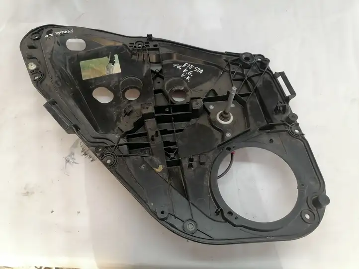 Ford Fiesta (2009 - 2012) 8A61A2700001 Механический стеклоподъемник задней двери — фото 1