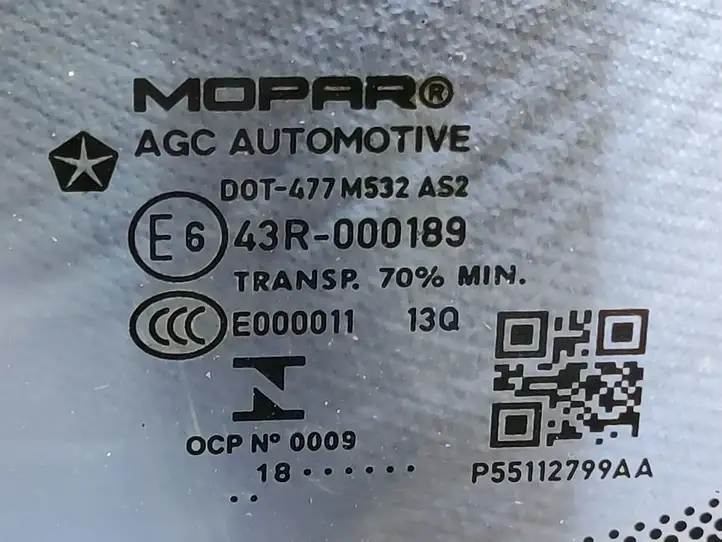 Jeep Compass (2017 - ) 55112799AA Заднее боковое стекло — фото 4