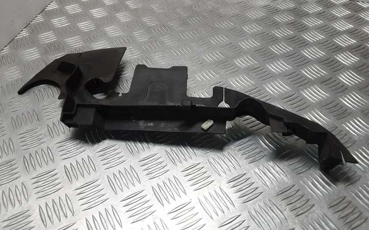 Audi A6 (2004 - 2008)  4F0121283G Устройство (устройства) для отвода воздуха