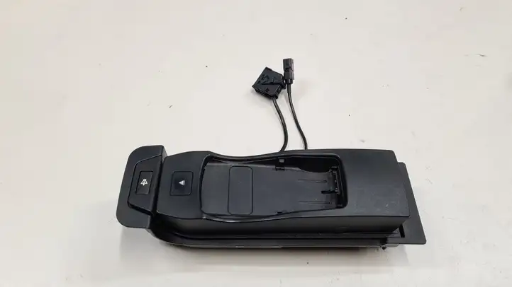 BMW 3 E90 E91 (2005 - 2012) 51167118054 Блок GSM — фото 1