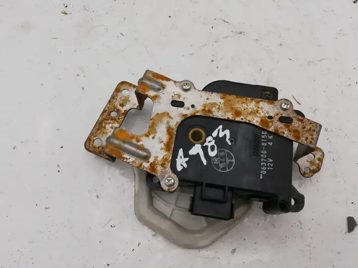 Honda CR-V (2006 - 2009) 0637008150 Двигатель задвижки потока воздуха — фото 1