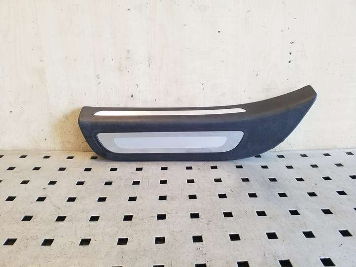 Audi Q5 (2008 - 2012)  8R0853375 Отделка заднего порога (внутренняя)
