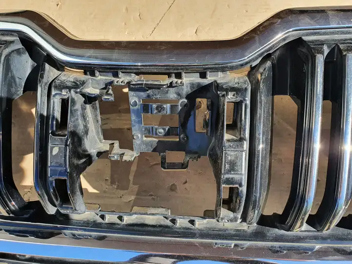 Skoda Kodiaq (2017 - ) 565853663E Верхняя решетка радиатора — фото 15