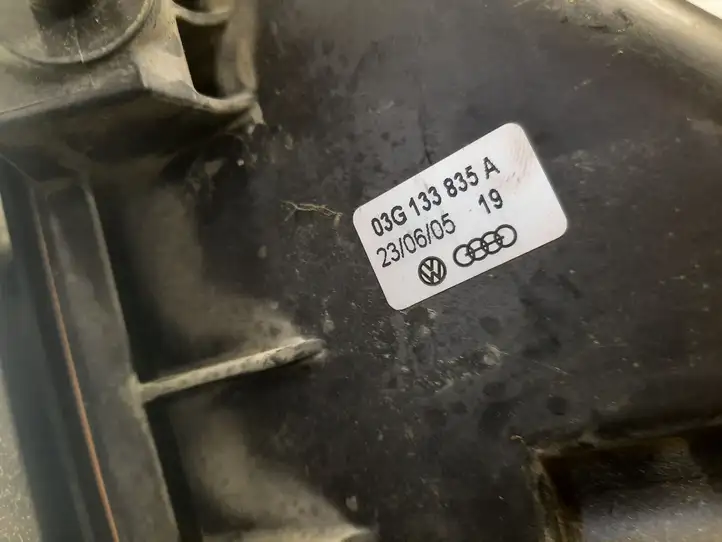 Audi A4 S4 B7 8E 8H (2004 - 2009) 03G133835A Корпус воздушного фильтра — фото 3