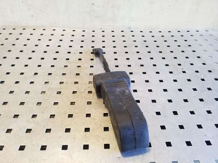 Audi Q5 (2008 - 2012)  8R0837249C Ограничитель открывания передней двери