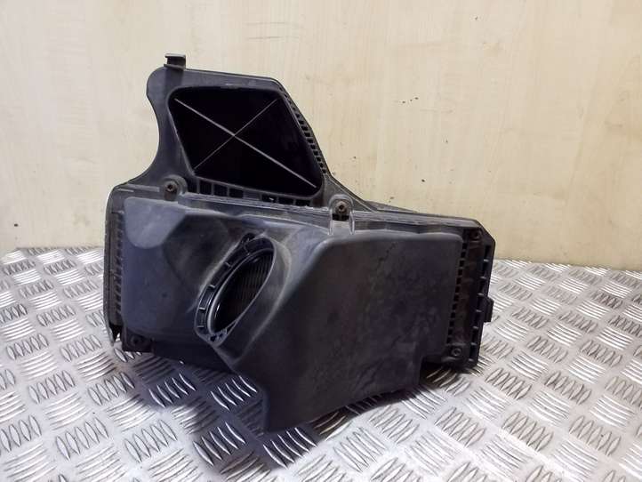 Audi Q5 (2008 - 2012)  8K0133837AB Коробка воздушного фильтра