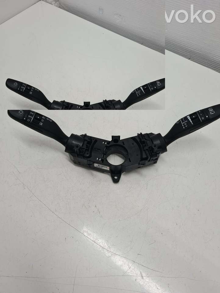Hyundai Santa Fe (2012 - 2015)  934102W630 Комплект ручек