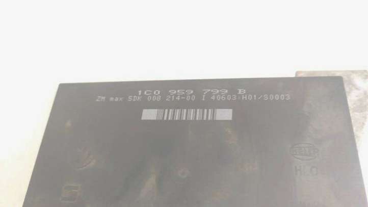 Skoda Octavia Mk1 (1U) (1996 - 2004)  1C0959799B Mодуль kомфортa