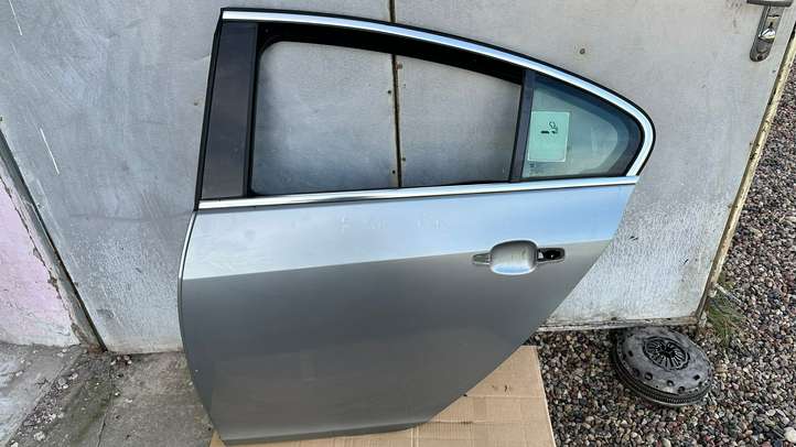 Opel Insignia A (2008 - 2017)   Задняя дверь