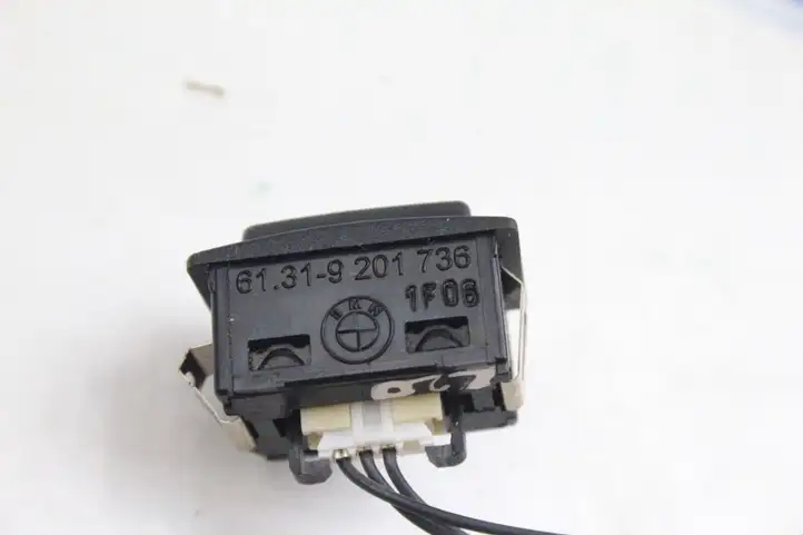 BMW 3 F30 F35 F31 (2012 - 2018) 9201736 Другие включатели / ручки/ переключатели — фото 2