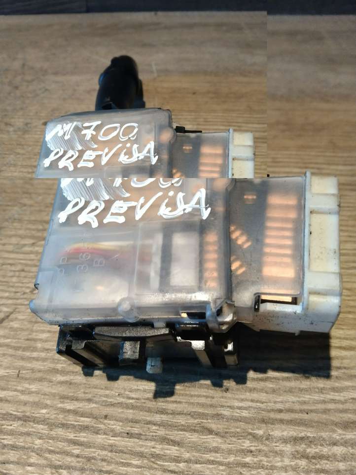 Toyota Previa (XR30, XR40) II (2000 - 2006)  173650A Ручка поворотов/ фонарей