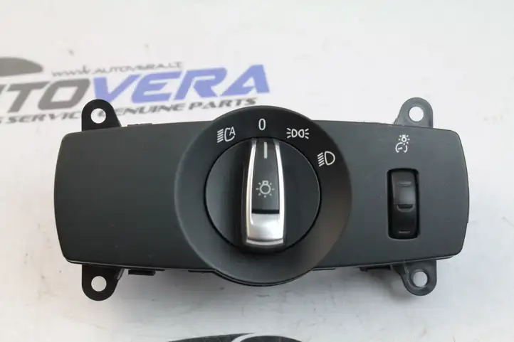 BMW X3 F25 (2010 - 2017) 9204068 Включатель фонарей — фото 1