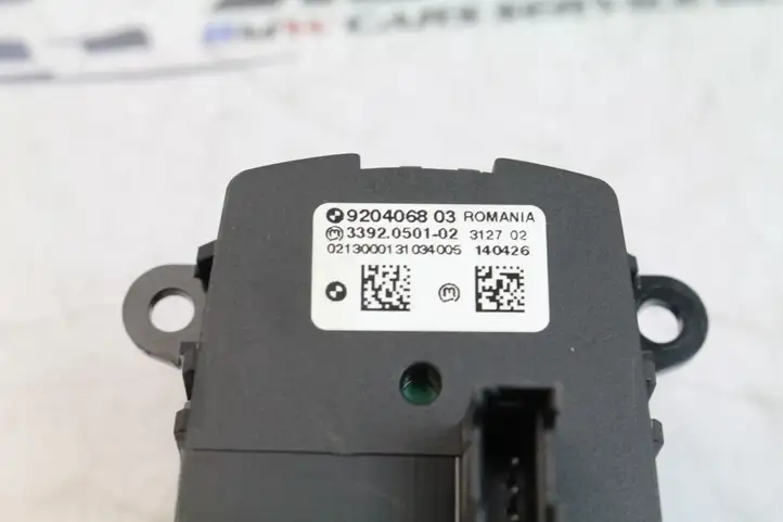 BMW X3 F25 (2010 - 2017) 9204068 Включатель фонарей — фото 2