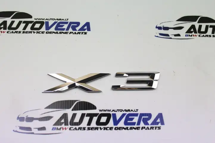 BMW X3 E83 (2003 - 2010) Эмблема производителя — фото 1