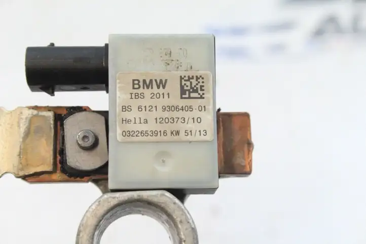 BMW 4 F32 F33 (2013 - 2017) 9306405 Минусовой провод аккумулятора — фото 2