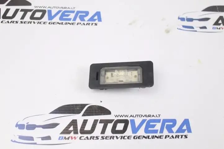 BMW 3 F30 F35 F31 (2012 - 2018) 7193293 Подсветка номера — фото 1