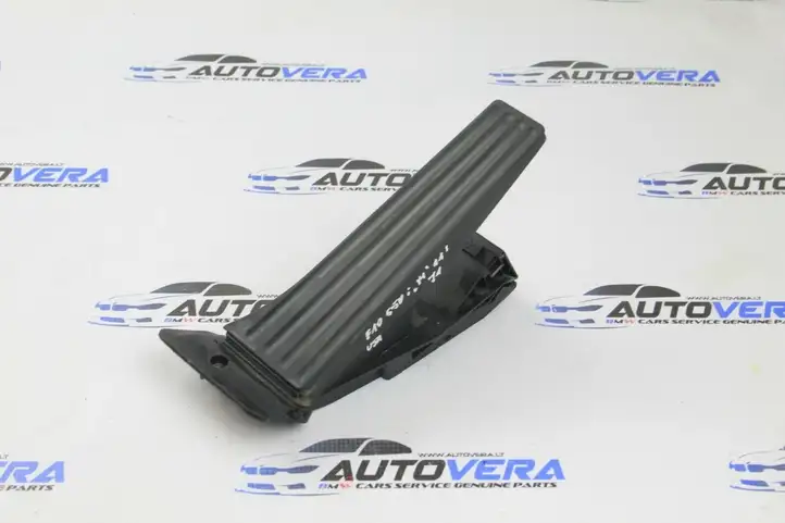 BMW X3 F25 (2010 - 2017) 6789998 Педаль акселератора — фото 1