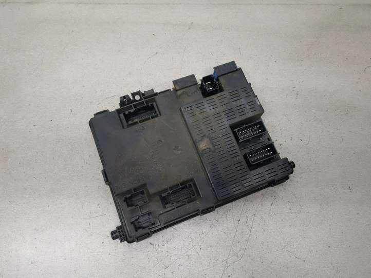 Peugeot 406 (1999 - 2006)  9646023380 Mодуль kомфортa