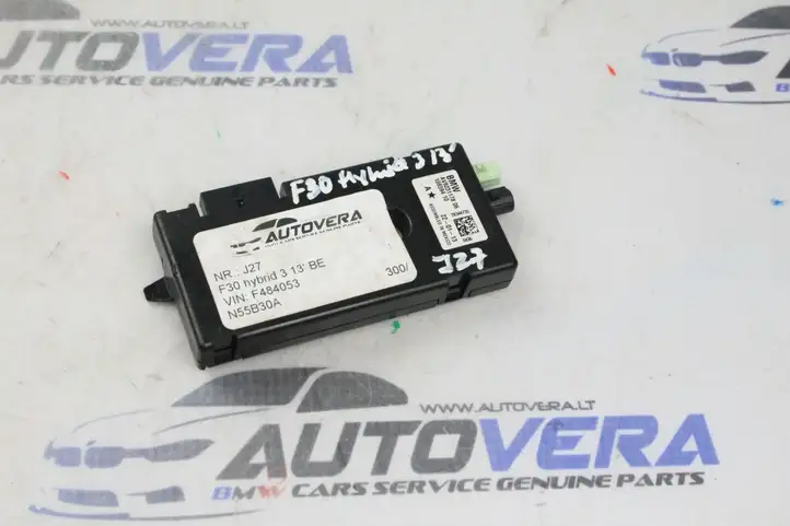 BMW 3 F30 F35 F31 (2012 - 2018) 9231178 Усилитель антенны — фото 1