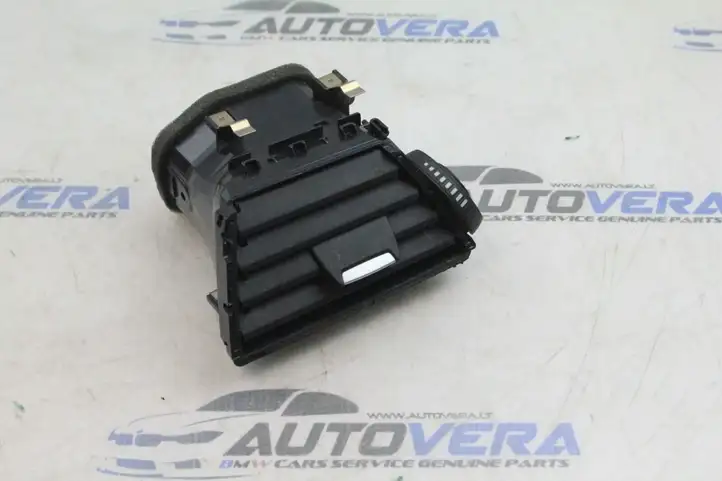 BMW 3 F30 F35 F31 (2012 - 2018) 9218549 Боковой воздушный дефлектор — фото 1