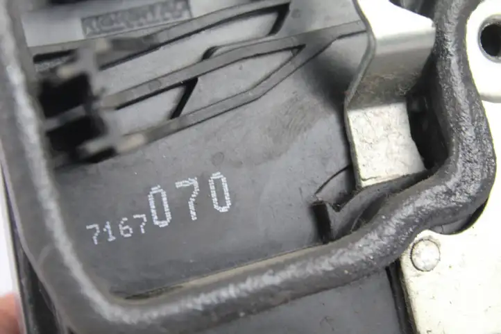 BMW 5 E60 E61 (2004 - 2010) 7167070 Замок задней двери — фото 2
