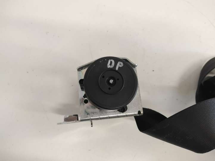 BMW 5 E60 E61 (2004 - 2010)  601629600 Передний ремень безопасности