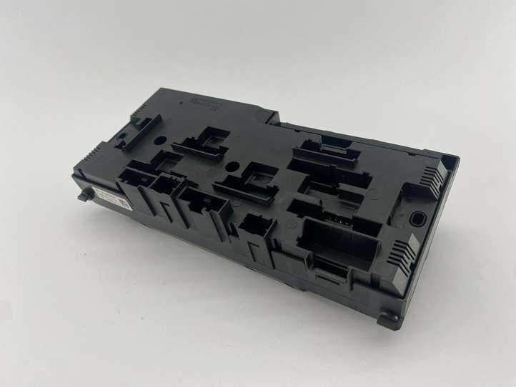 BMW 7 F01 F02 F03 F04 (2008 - 2016)  9252816 Блок предохранителей