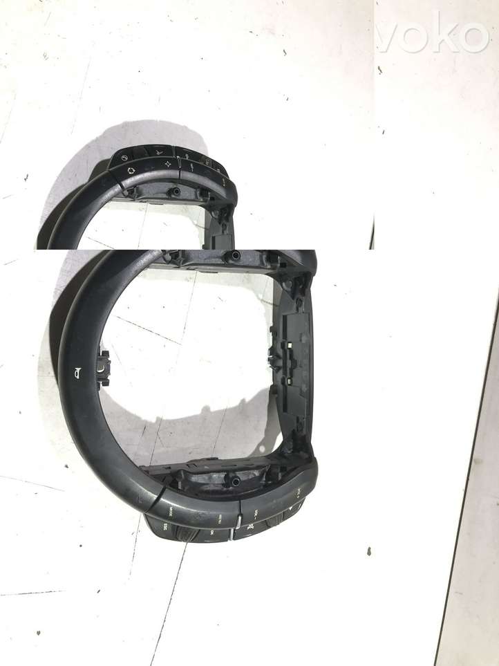 Citroen C4 Picasso (2006 - 2013)  96624941ZD Кнопки рулевого колеса
