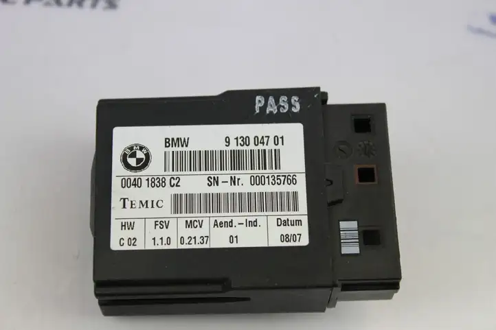 BMW 5 E60 E61 (2004 - 2010) 9130047 Реле предупреждения об ремнях безопасности — фото 2