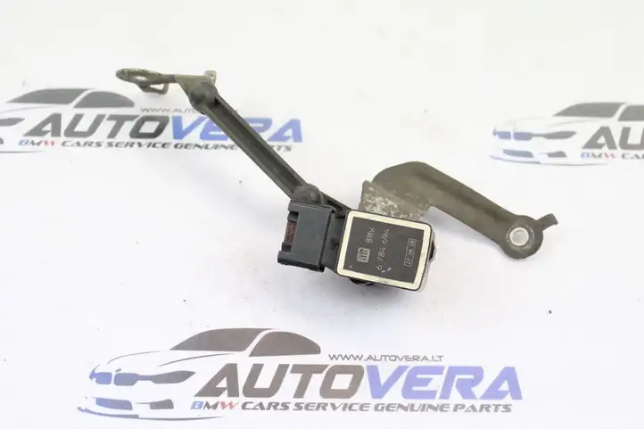 BMW 3 E90 E91 (2005 - 2012) 6784694 Датчик уровня пневмоподвески — фото 1
