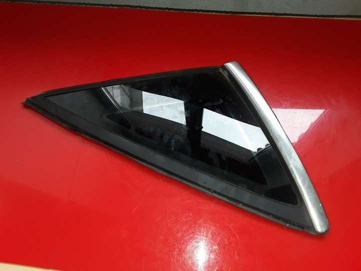 Ford Mondeo MK IV (2007 - 2014)  43R001583 Маленькое стекло 