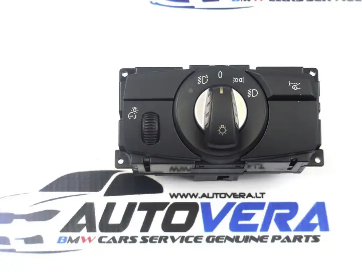 BMW 5 E60 E61 (2004 - 2010) 9135579 Включатель фонарей — фото 1