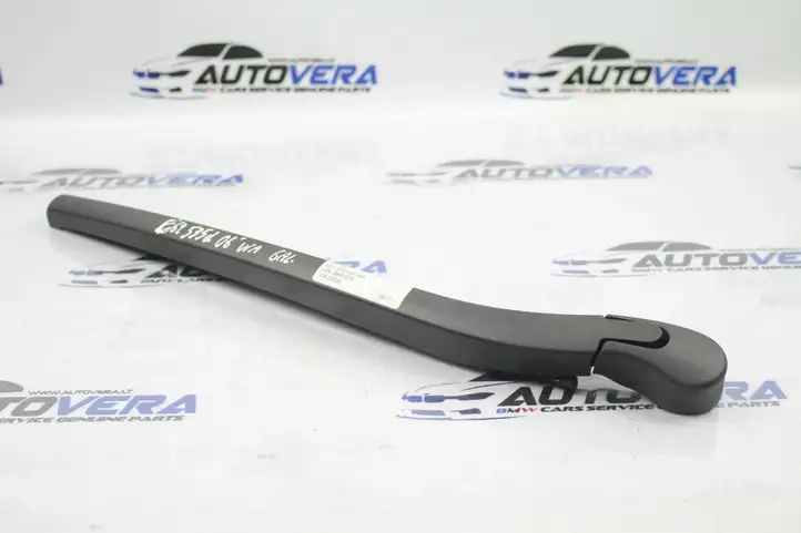 BMW 5 E60 E61 (2004 - 2010) Поводок заднего стеклоочистителя — фото 1