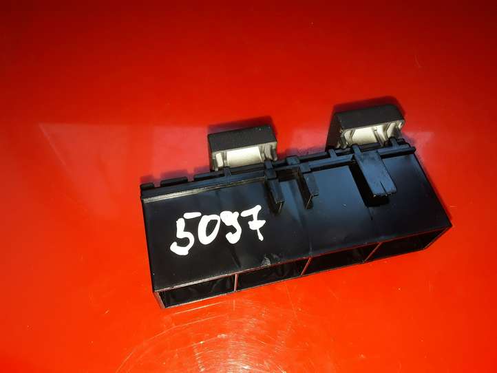 Seat Exeo (3R) (2008 - 2013)  8E1941567 Отделка внутренней панели