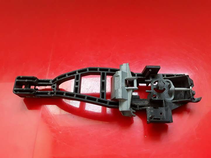 Ford Focus (2005 - 2008)  3M51R224A37AE Кронштейн