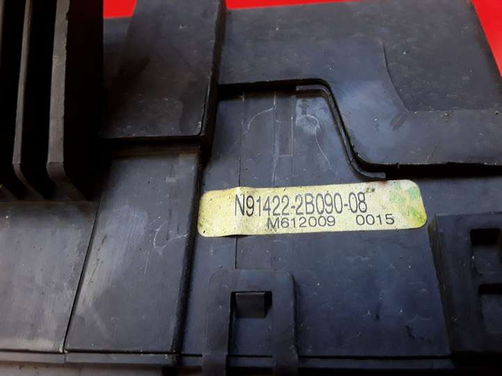 Hyundai Santa Fe (2005 - 2009)  914222B090 Блок предохранителей