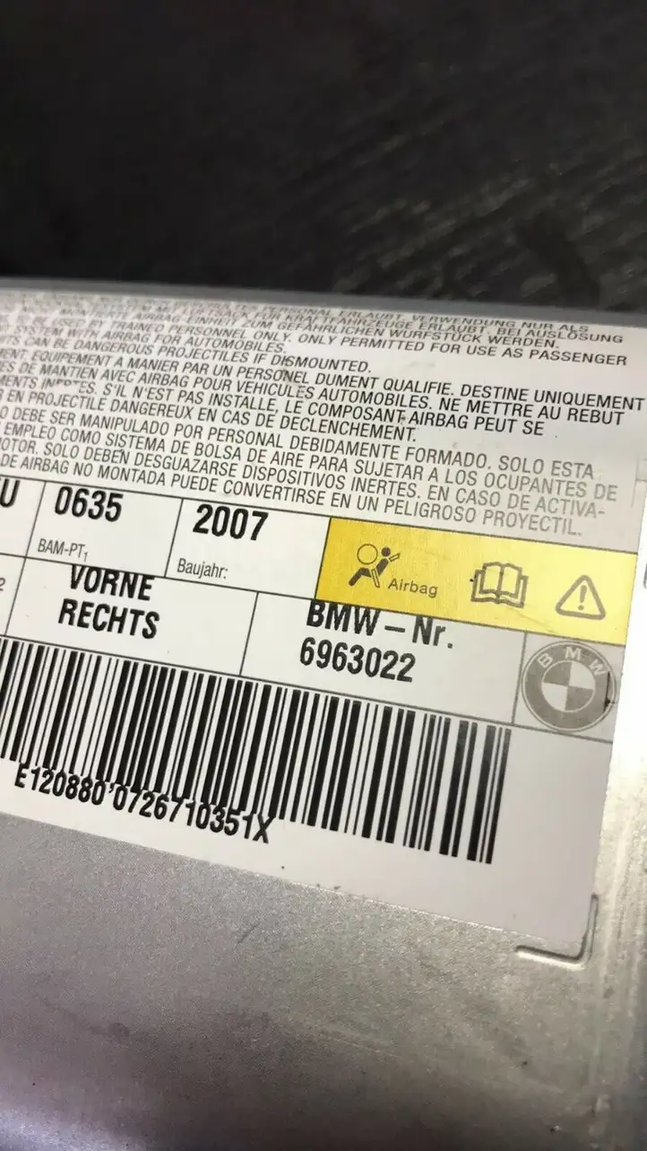 BMW 5 E60 E61 (2004 - 2010) 6963022 Подушка безопасности двери — фото 3