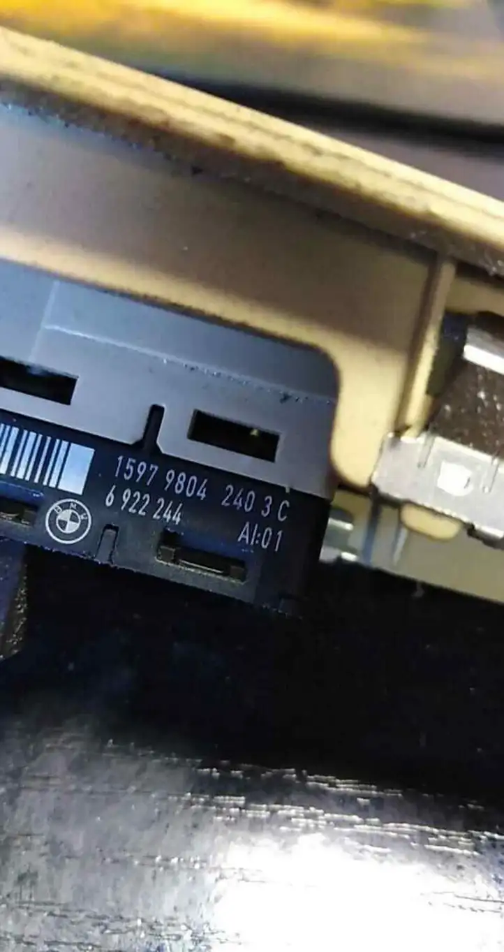 BMW 5 E60 E61 (2004 - 2010) 15979804 Кнопка стеклоподъемников — фото 3