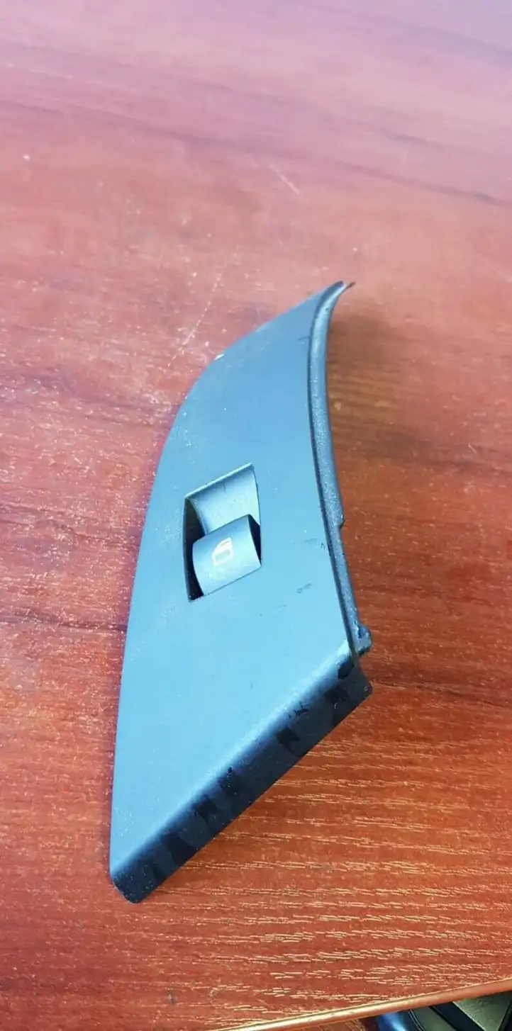 BMW 5 E60 E61 (2004 - 2010) 6940325 Кнопка стеклоподъемников — фото 1