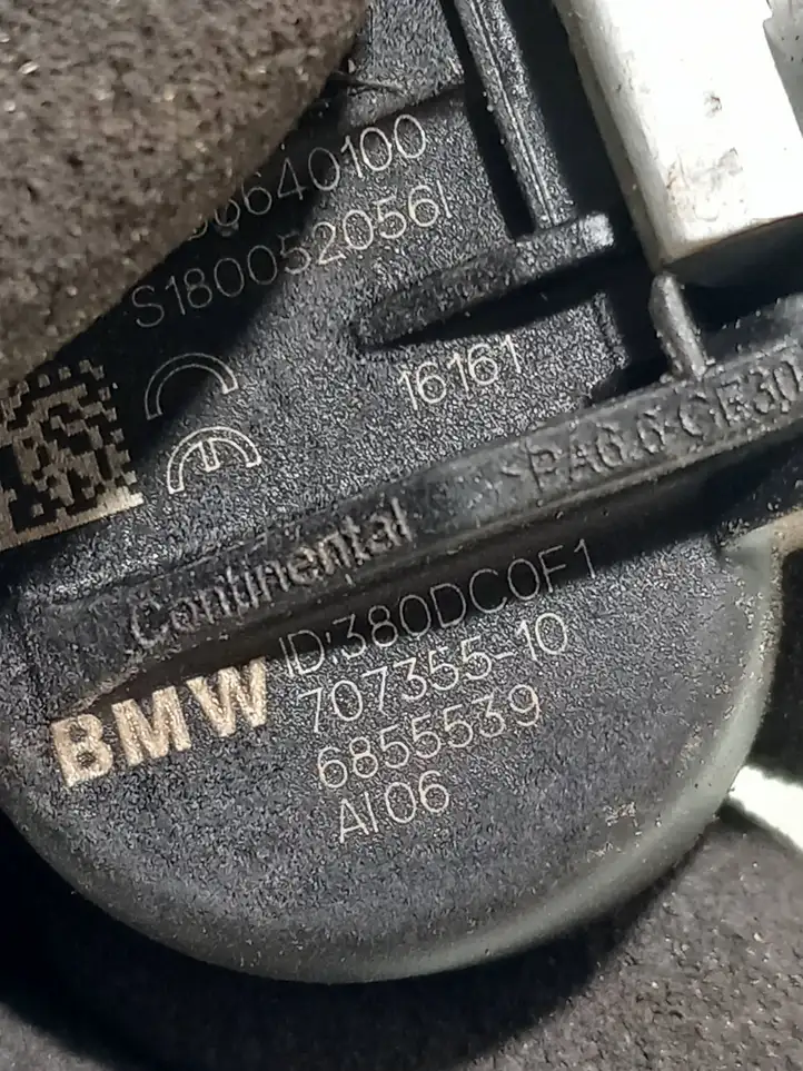 BMW 5 F10 F11 (2009 - 2016) 6855539 Датчик давления шин — фото 3