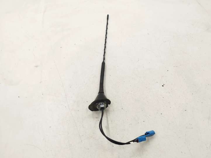 013220978 Opel Antara Radio antena