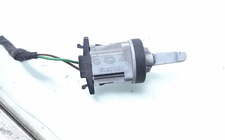 Audi A4 (2000 - 2006)  1K0907543A Датчик температуры салона